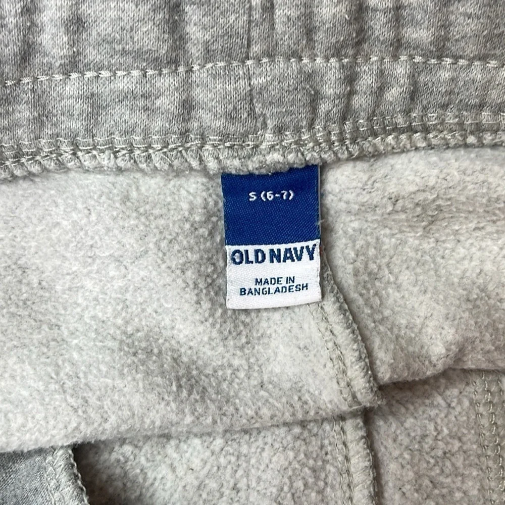 🟢 Old Navy Fleece Jersey Shorts Grey Boy (6/7)